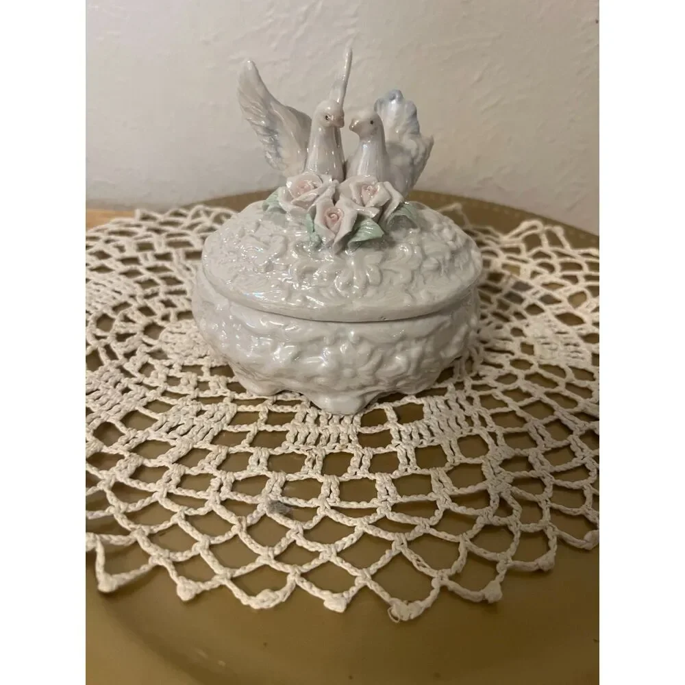 Dove Trinket Box